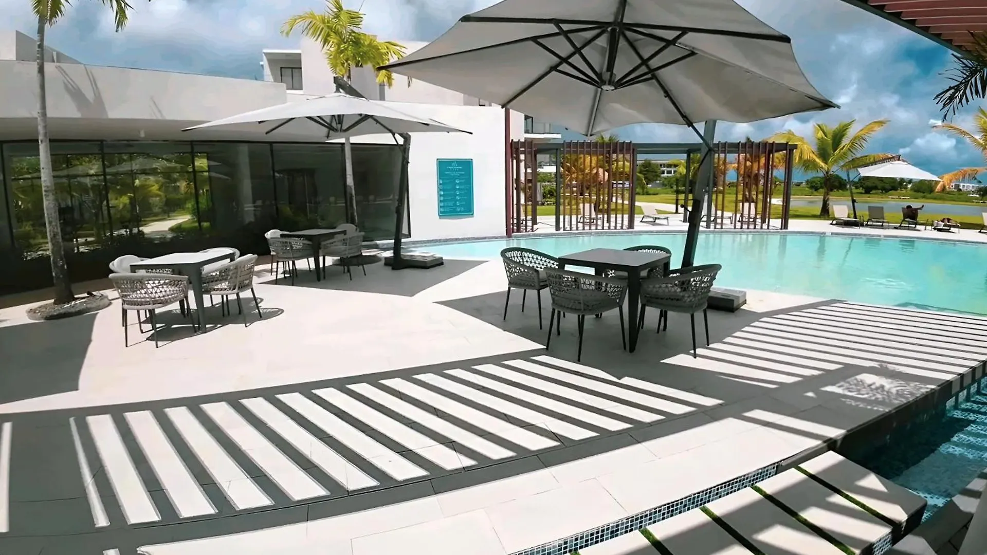 Panorama Lake Punta Cana Apartment